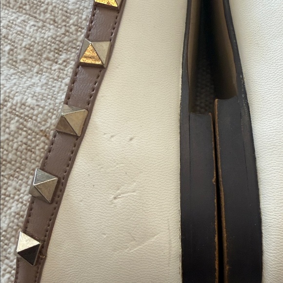 Valentino Women's Cream Rockstud Flats - Picture 8 of 11